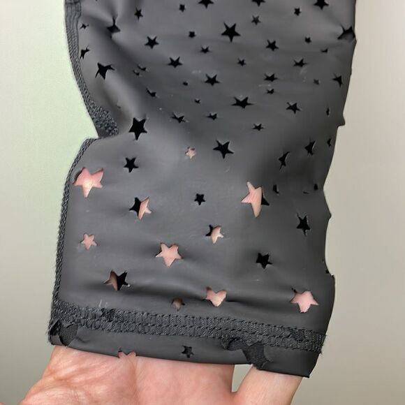 Terez Black Star Leggings, Size Medium & Large - Picture 3 of 8